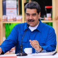Maduro ofrecerá a inversores privados hasta el 10% de acciones de empresas estatales de Venezuela
