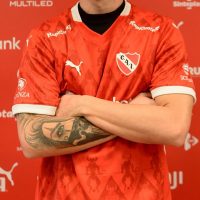 Independiente presentó a su nuevo refuerzo con una burla a Boca