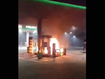 La violencia ahora alcanza a Michoacán: comando incendia gasolinería en Zitácuaro (Videos)