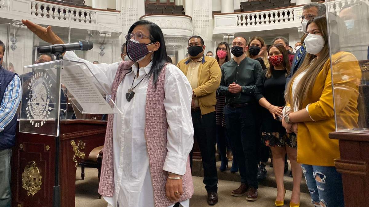 Nashieli Ramírez rindió protesta ante el congreso local