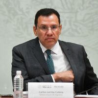 Hacienda descarta reforma fiscal para 2026; promete más ingresos con las aduanas