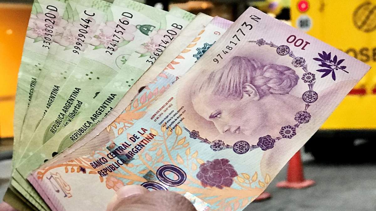 Salarios. Fuente: (Twitter)