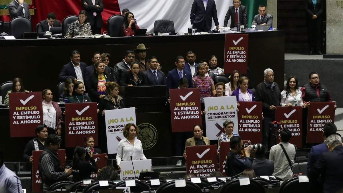 La bancada de Morena en la sesión en la Cámara de Diputados