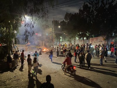 Sheinbaum ordena cese a policías tras enfrentamiento con habitantes de Xochimilco