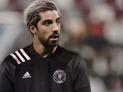Rodolfo Pizarro regresa a la Liga MX; es nuevo futbolista del Mazatlán