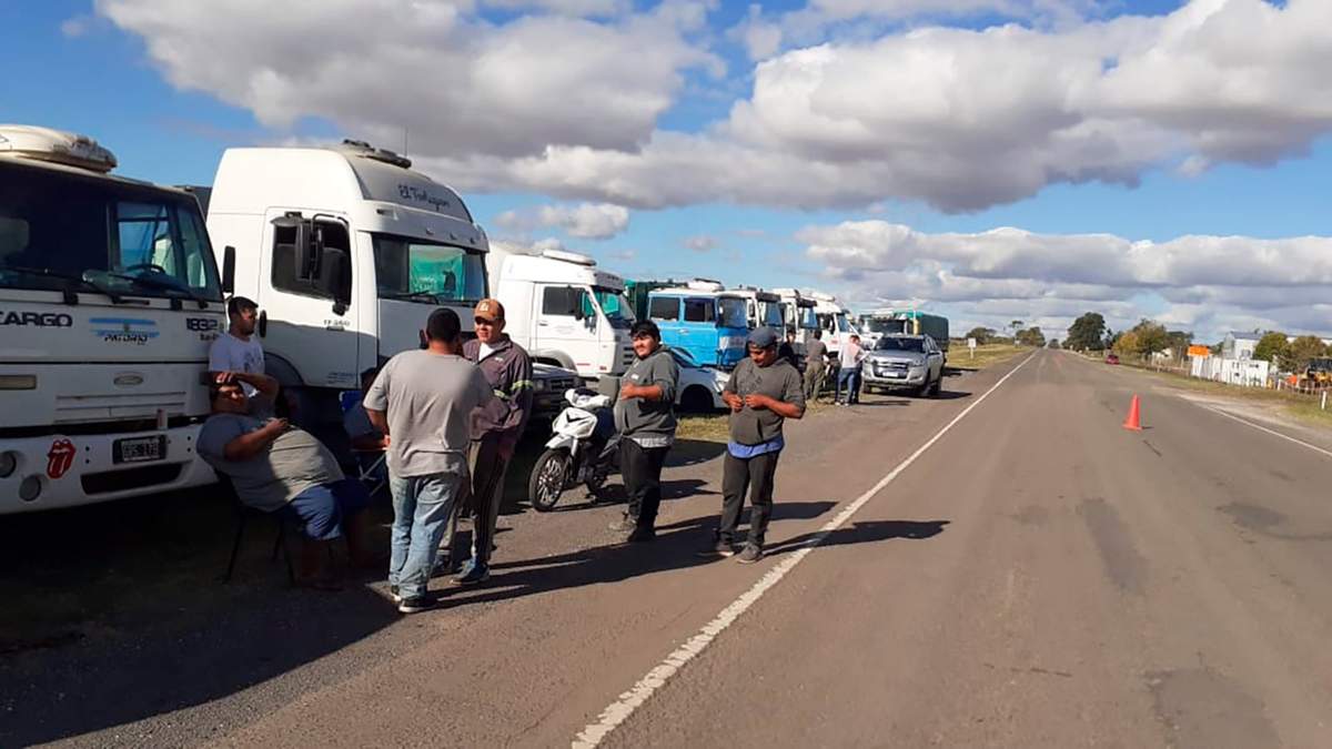Camioneros definirá su plan de lucha. Fuente: (Twitter)