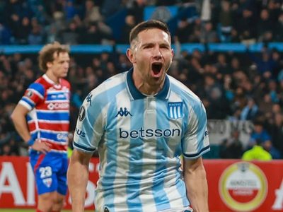 Racing le pondría una cláusula de rescisión de U$S 122 millones a “Maravilla” Martínez