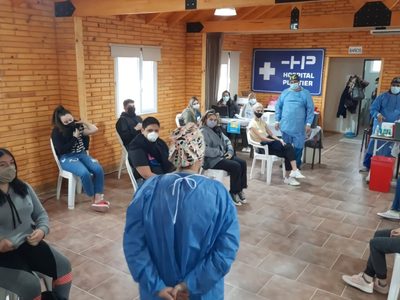 Hito en el plan de vacunación: Plottier comenzó a vacunar a menores