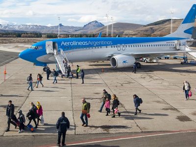 El aeropuerto de San Martín de los Andes recibió a miles de turistas en tan solo una semana