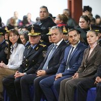 Rolando Figueroa prometió una mejora salarial para la Policía y anunció inversiones
