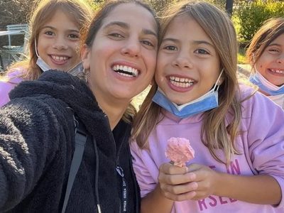 A puro llanto: el tierno reencuentro entre Cinthia Fernández y sus hijas