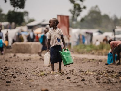 UNICEF alerta que más de 282 mil niños necesitan ayuda urgente en RDC por el aumento de la violencia