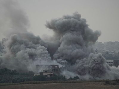 Palestinos rechazan aseveraciones israelíes de que están ayudando en hospital de Gaza