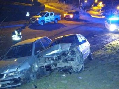 Fuerte choque frontal dejó a dos personas heridas