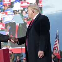 En medio del proceso electoral de Estados Unidos, un candidato republicano está envuelto en un escándalo