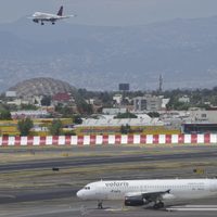 México solicita reunión con EU para revisar baja en calificación en seguridad aérea