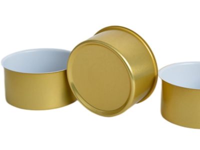 Si tenés latas de atún vacías y 2 corchos, hacé este hermoso proyecto para tener siempre en tu mesa de luz