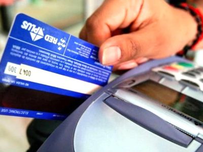 Hurtó una billetera de un auto e hizo compras por 95 mil pesos