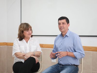 Elecciones 2023: Koopmann y Pechen apuntan a disminuir la deserción escolar en el nivel medio