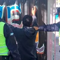 San Martín de los Andes: imputan por tentativa de homicidio a un hombre tras un ataque con botella rota