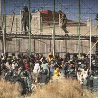Casi 20 migrantes murieron al intentar entrar a España: Sánchez culpó a “las mafias”