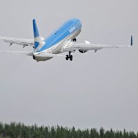 Dieron positivo en coronavirus dos tripulantes de Aerolíneas Argentinas