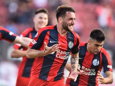 San Lorenzo busca prenderse arriba ante Estudiantes