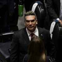 Revés a Alito: comisión del INE rechaza proyecto que avalaba reelección