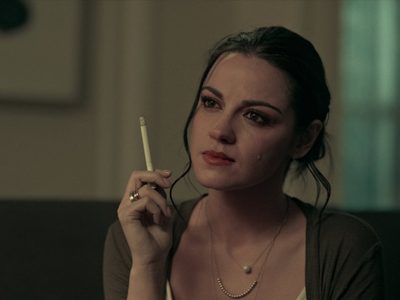 Una nueva Maite Perroni deslumbra en "Oscuro Deseo", el último estreno de Netflix