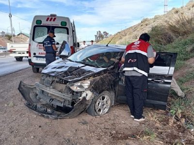 Violento choque en ruta 7: una mujer de 80 años resultó herida
