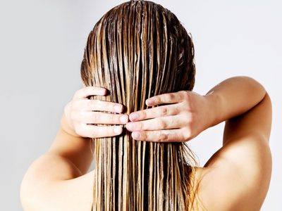 Con ingredientes que tenes en tu cocina, hacete este baño de crema para tu cabello sin gastar fortunas