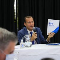 Omar Gutiérrez recibió a la misión del BID y expuso sobre la actualidad de la provincia