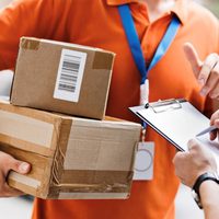 Las compras de argentinos al exterior superó los US$100 millones en marzo