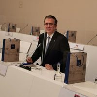 EU no eliminará restricciones en frontera a corto plazo: Ebrard