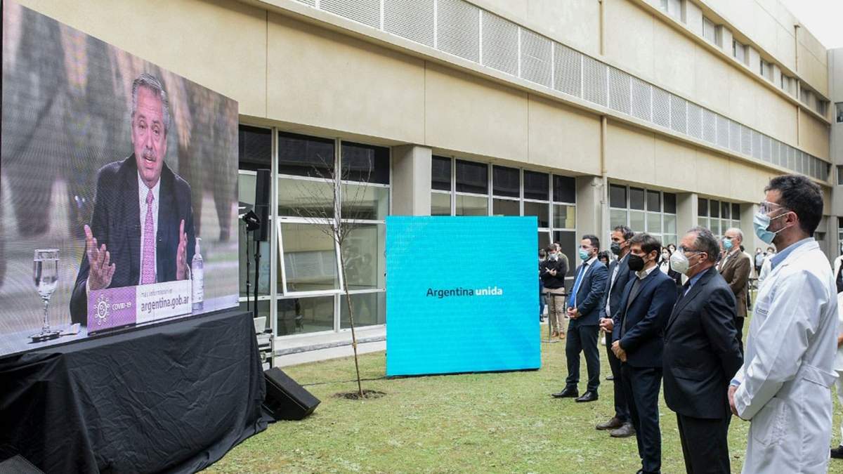 El presidente Alberto Fernández inaugura el recinto por videoconferencia. Fuente: (Twitter)