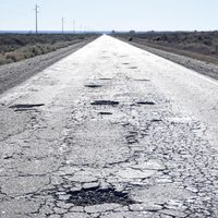 Catriel: un Citroën impactó contra un camión en la ruta 151