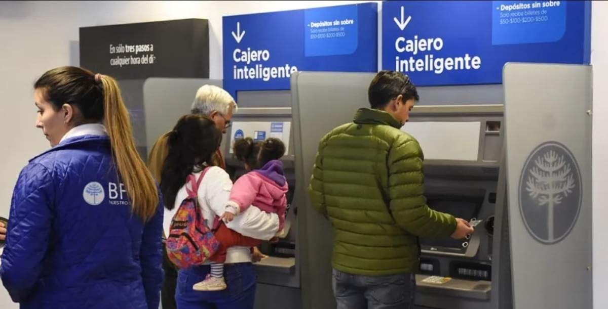 El jueves 31 de julio estarán disponibles los haberes de trabajadores del estado neuquino. Fuente: (Neuquén Informa)