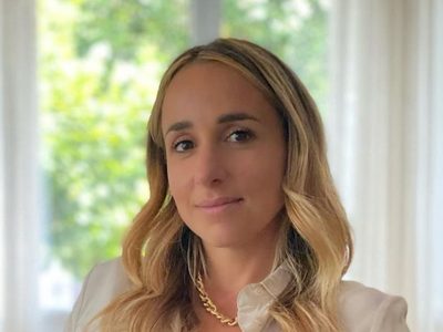 No lo puede creer: así reaccionó Linda Raff ante una nueva hazaña de "Papu" Gómez