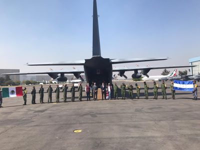México envía 15 toneladas de ayuda humanitaria a Honduras tras paso de hurácanes