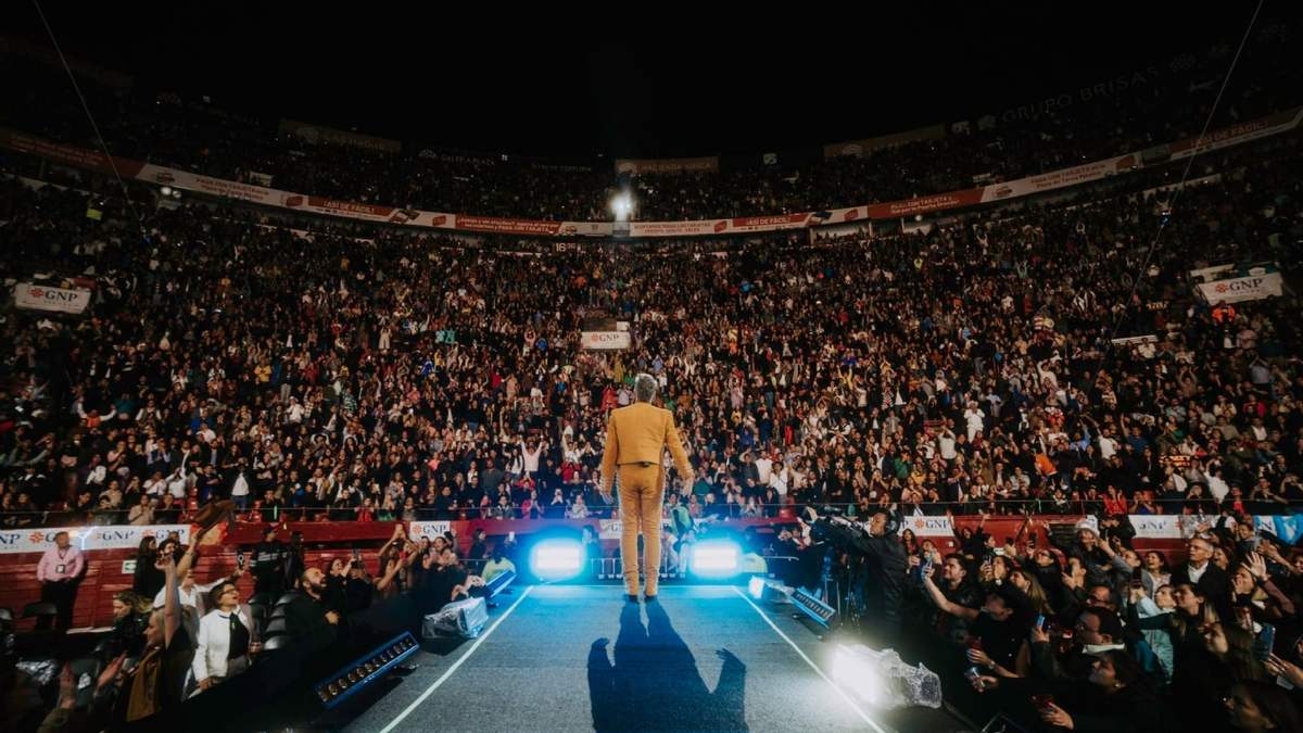 Alejandro Fernández en la Monumental Plaza de Toros