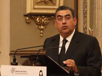 Él es Sergio Salomón Céspedes Peregrina el nuevo gobernador de Puebla