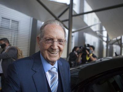 Vázquez Raña perdió licitación en Pasta de Conchos… pero CFE se la ofrece por adjudicación directa