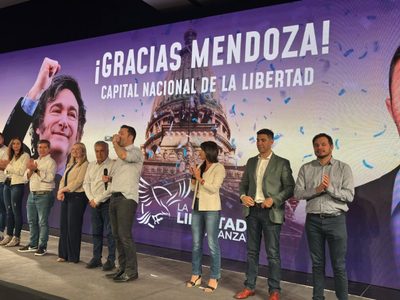 Pelea de egos en el búnker oficialista: se enciende la interna
