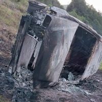 Comando embosca, asesina e incinera a síndico de San Martín Itunyoso, a su esposa y a su hija