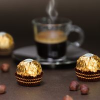 Igual que los comprados, pero más baratos y saludables: hacé en tu casa estos Ferrero Rocher que son adictivos