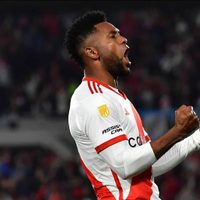 Quiere un compañero para Borja: el jugador colombiano que pidió Marcelo Gallardo en River