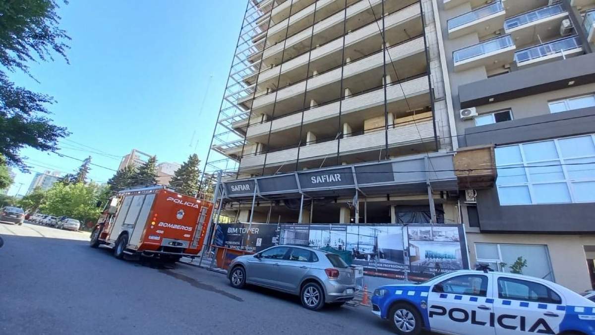 Edificio situado en Neuquén Capital. Fuente: (Twitter)