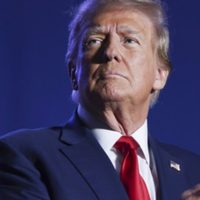 Corte Suprema de EU podría fallar el lunes en caso de expulsar a Trump de la boleta de 2024