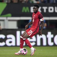 Bayern Múnich amenaza a la Federación Canadiense de Futbol con acciones legales por lesión de Davies