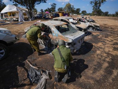Hamás lanza más de medio centenar de cohetes contra el aeropuerto de Ben Gurión y ciudad de Sderot